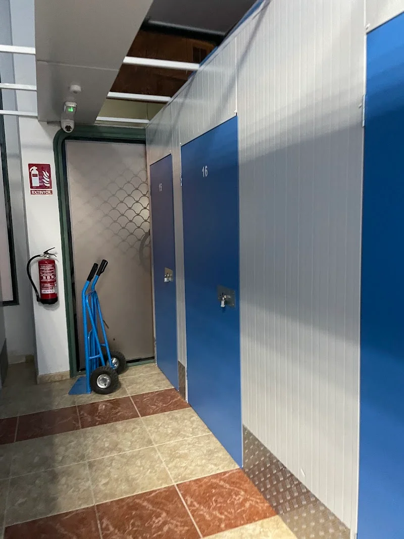 Trasteros Alcala Conchi en Av. Ajalvir, 8, 28806 Alcalá de Henares, Madrid, España - Imagen 1