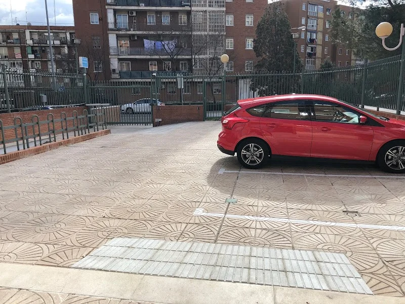 Trasteros Alcala Conchi en Av. Ajalvir, 8, 28806 Alcalá de Henares, Madrid, España - Imagen 3