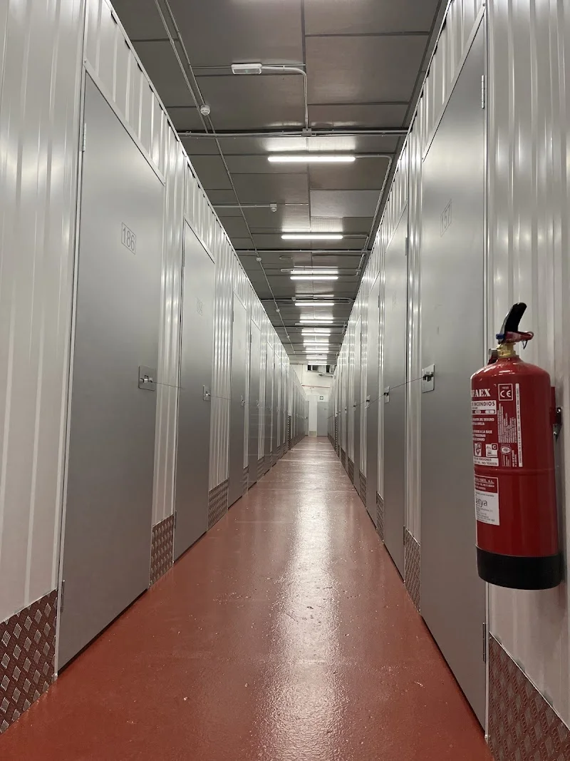 Trasteros CSAlcalá en Vía Complutense, 99, 28805 Alcalá de Henares, Madrid, España - Imagen 3