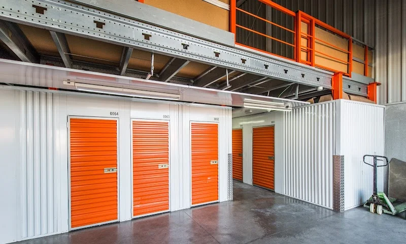 Trasteros Alcalá en Av. de Madrid, 27, 28802 Alcalá de Henares, Madrid, España - Imagen 2