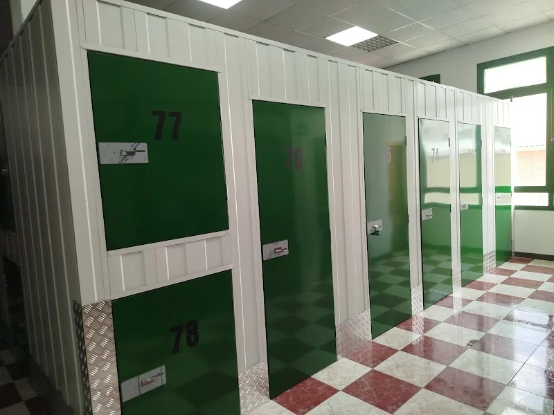 Trasteros NoMásCaos Alcala de Henares Green Space en Vía Complutense, 100, 28805 Alcalá de Henares, Madrid, España - Imagen 2