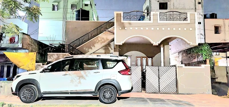 HOMEBOX Alcalá en Ctra. Madrid-Barcelona, N-II, Km 34, 200, 28805 Alcalá de Henares, Madrid, España - Imagen 3