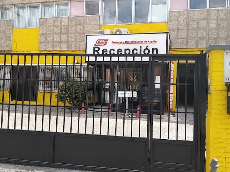 CES minialmacenes - Vallecas en Cam. de las Hormigueras, 146, Vallecas, 28031 Madrid, España - Imagen 4