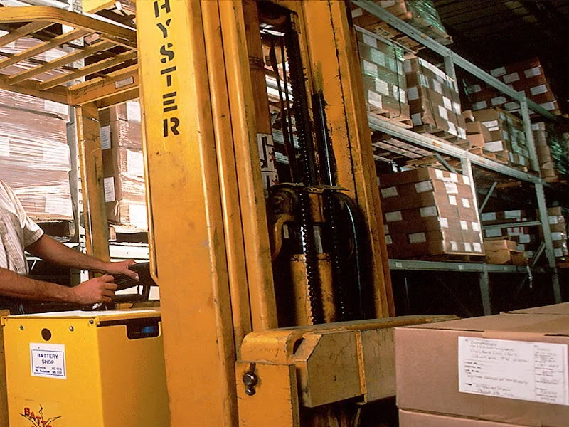 Mudanzas Henares | Mudanzas en Alcalá de Henares y alrededores en C. Andrea Doria, 15, 28804 Alcalá de Henares, Madrid, España - Imagen 2