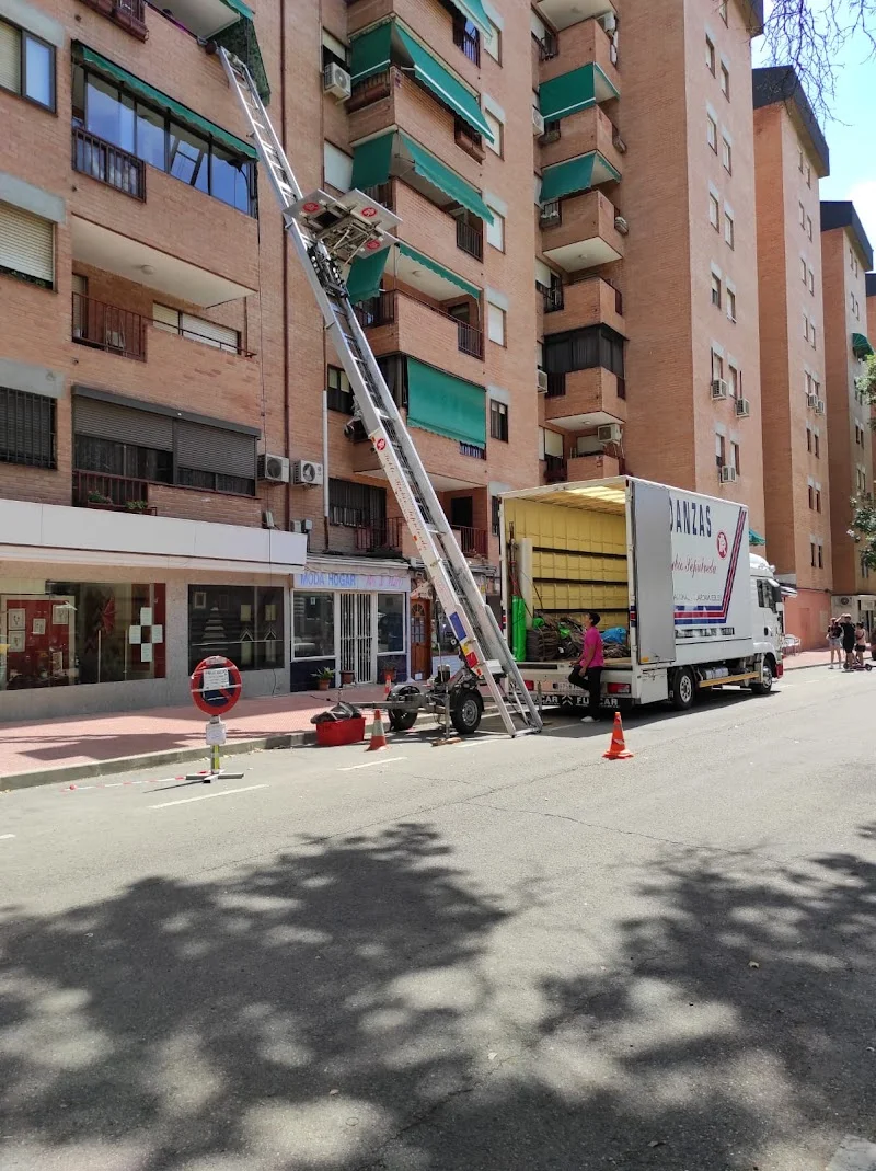 🚚Mudanzas Pablo Rubio Sepúlveda | Mudanzas en Alcalá de Henares | Guardamuebles🔝 en Pol. Ind. Camarmilla, C. Alemania, 17, 28802 Alcalá de Henares, Madrid, España - Imagen 4