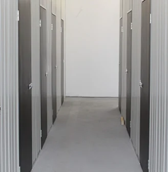 Trasteros ENJOY - Trasteros y mini - almacenes, Fuenlabrada, Madrid en C. del Abedul, 41, 28942 Fuenlabrada, Madrid, España - Imagen 4