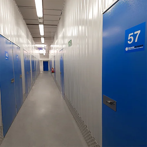 Necesito un trastero en C. San Juan, 26, 28946 Fuenlabrada, Madrid, España - Imagen 4