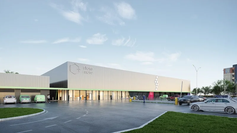 Storemore Fuenlabrada | Alquiler de trasteros en C. Halcón, 2, 28946 Fuenlabrada, Madrid, España - Imagen 1