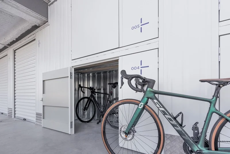 Storemore Fuenlabrada | Alquiler de trasteros en C. Halcón, 2, 28946 Fuenlabrada, Madrid, España - Imagen 3