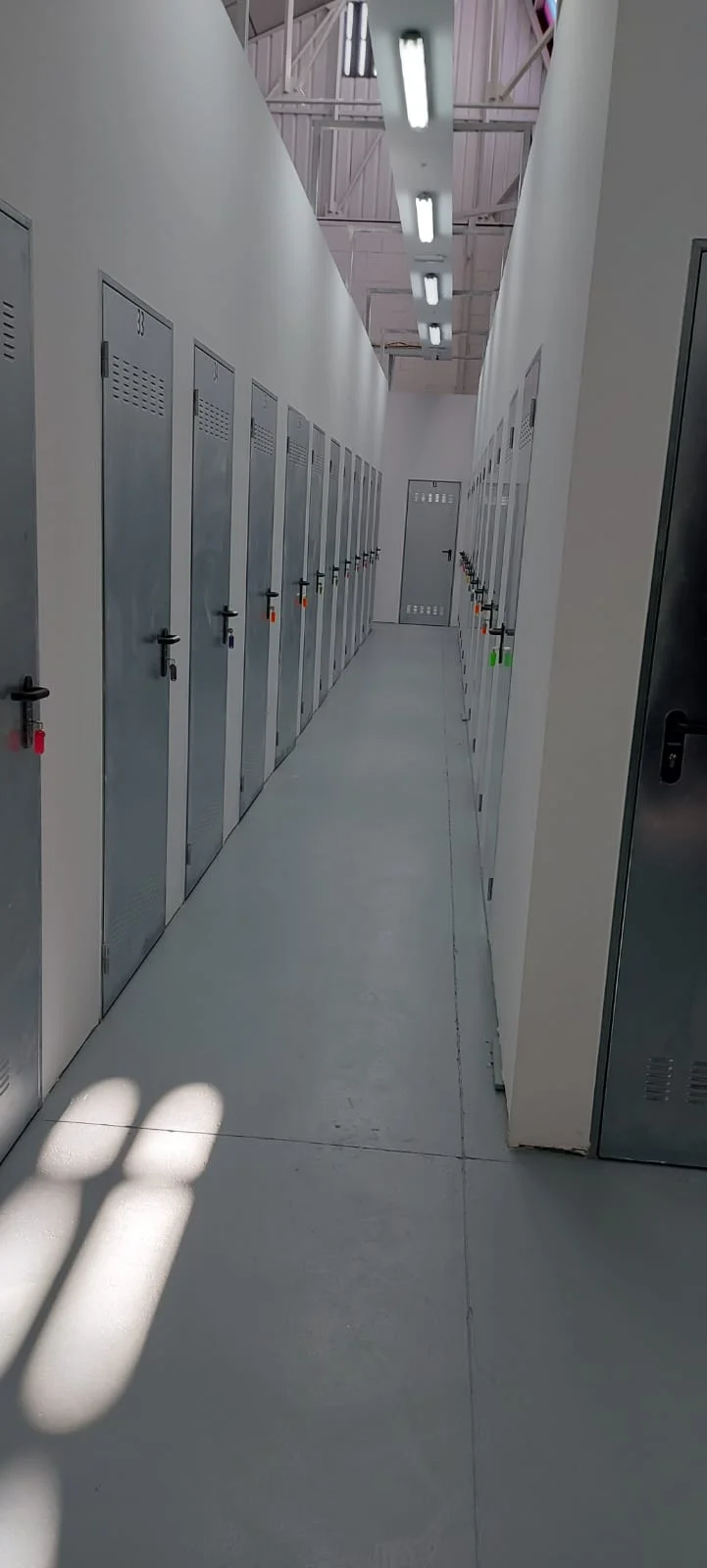 Trasteros el Vivero en C. del Cerezo, 21, 28942 Fuenlabrada, Madrid, España - Imagen 2