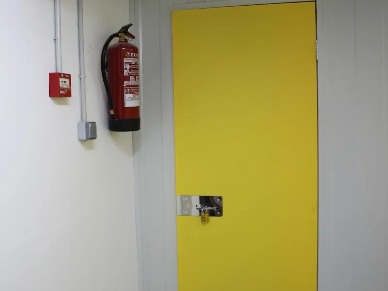 TRASTEROS La Colmena en C. Cristóbal Aguilera, 2, Carabanchel, 28025 Madrid, España - Imagen 1