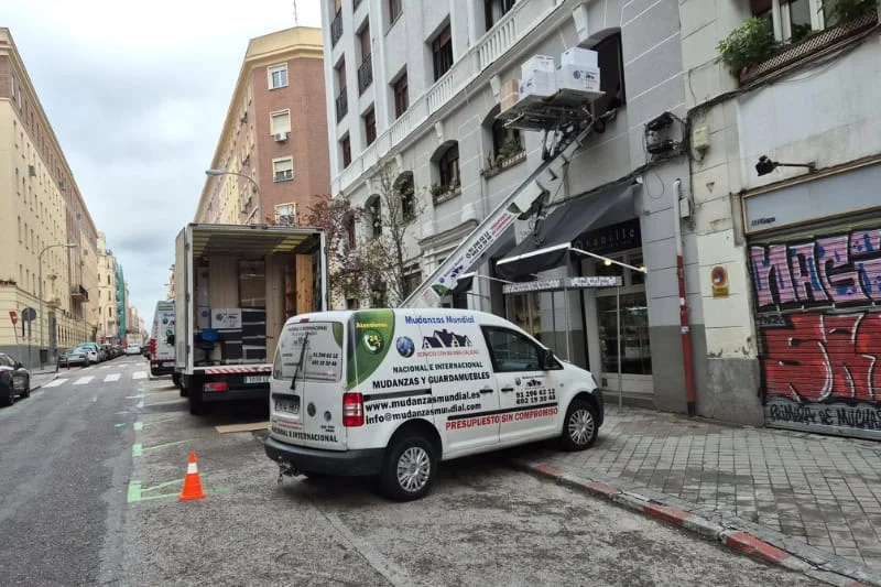 Mudanzas Mundial en C. de Paredes, 1, 28946 Fuenlabrada, Madrid, España - Imagen 5