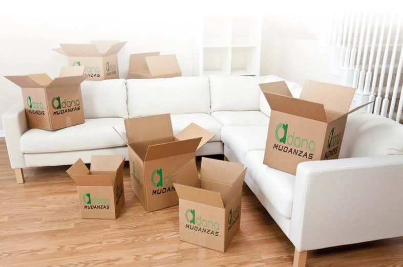 Adana Transportes - Mudanzas en Madrid en Av. de la Industria, 89, Nave 3, 28970 Humanes de Madrid, Madrid, España - Imagen 1