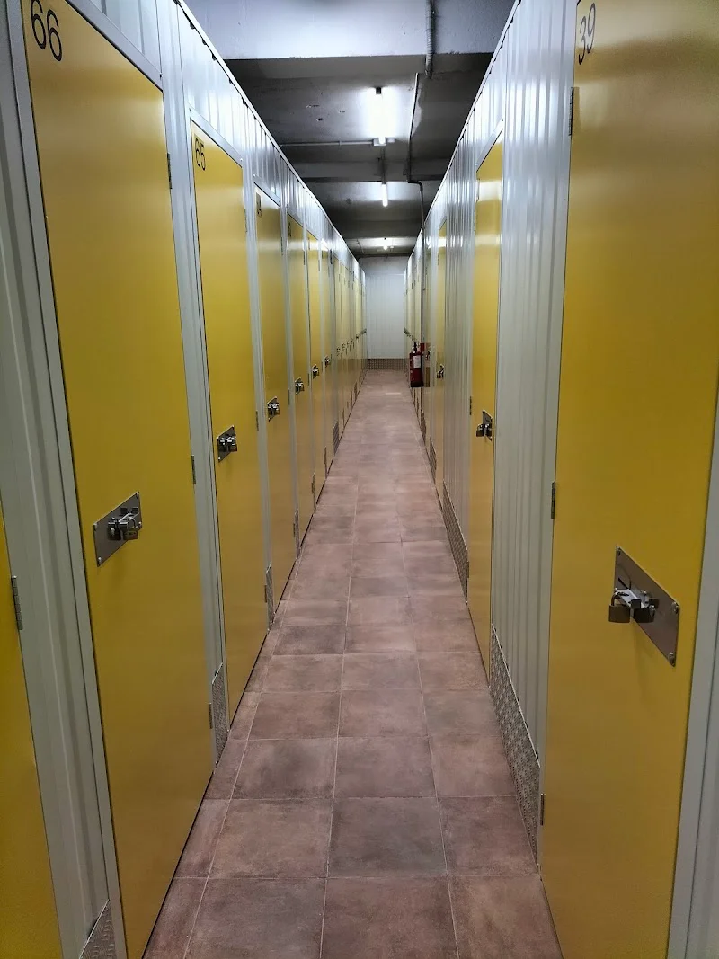 Trasteros del SOL en Calle Ntra. Sra. de Begoña, 1, 28911 Leganés, Madrid, España - Imagen 2