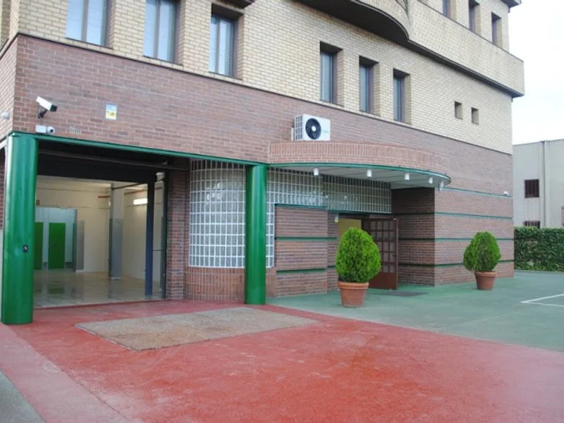 ecoBox Trasteros en C. los Pintores, 14, Local 381, 28923 Alcorcón, Madrid, España - Imagen 1