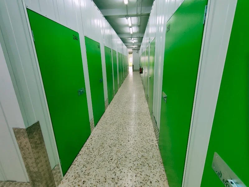 ecoBox Trasteros en C. los Pintores, 14, Local 381, 28923 Alcorcón, Madrid, España - Imagen 2