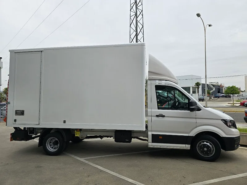 A y H Mudanzas Y Guardamuebles en Madrid en Av. de María Moliner, 14, 28919 Leganés, Madrid, España - Imagen 2
