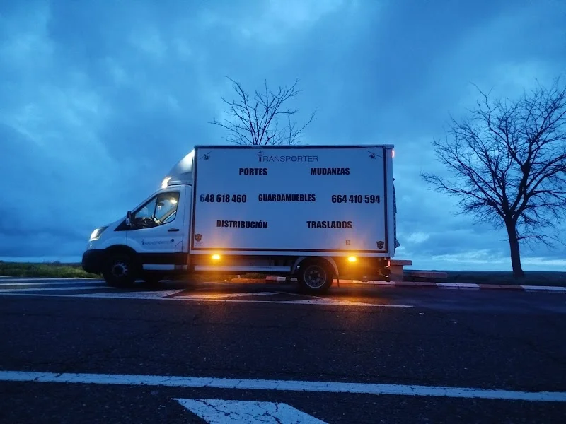 Mudanzas TRANSPORTER en Av. de la Mancha, 18, 2ºC, 28915 Leganés, Madrid, España - Imagen 2