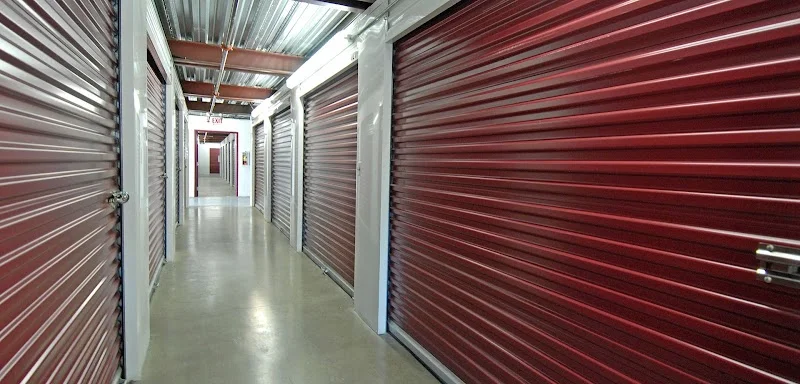 Ssolid Self Storage S.L. Construcción, fabricación, montaje, licencias de trasteros en C. de la Resina, 41, nave 1, Villaverde, 28021 Madrid, España - Imagen 4