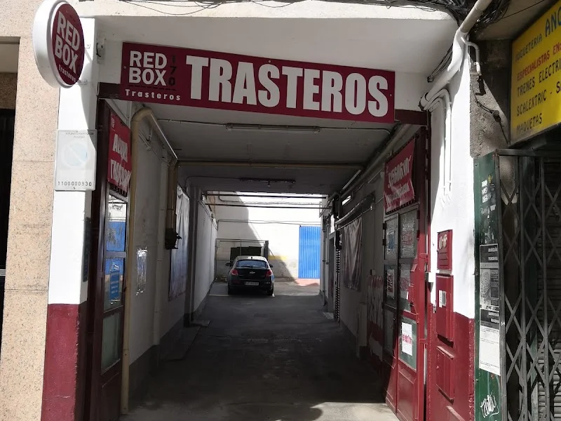 RedBox170 en Calle del Gral. Ricardos, 170, Carabanchel, 28025 Madrid, España - Imagen 2