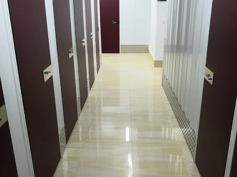 RedBox170 en Calle del Gral. Ricardos, 170, Carabanchel, 28025 Madrid, España - Imagen 3