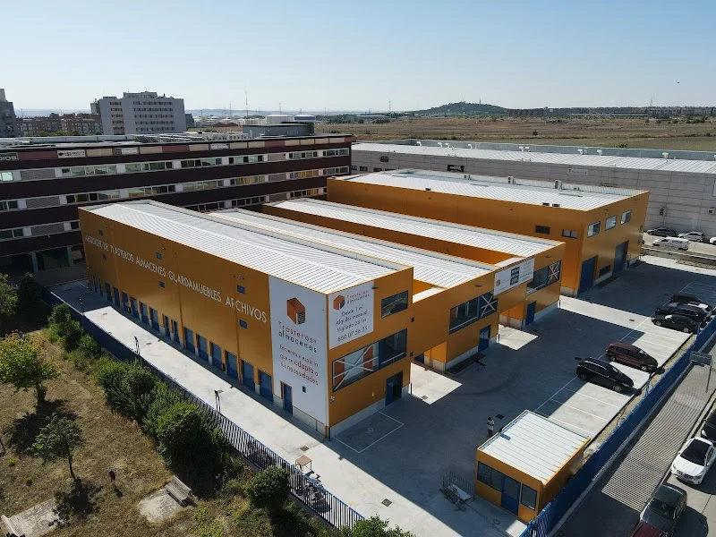 Trasteros y Almacenes Madrid en C. San Erasmo, 25, Villaverde, 28021 Madrid, España - Imagen 4