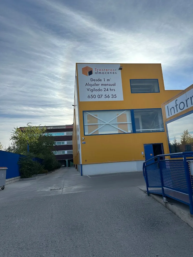 Trasteros y Almacenes Madrid en C. San Erasmo, 25, Villaverde, 28021 Madrid, España - Imagen 5