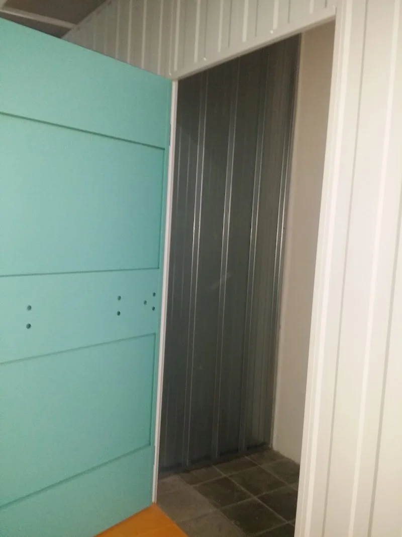 Trasteros La Amuebladora en Av. Real de Pinto, 132, Villaverde, 28021 Madrid, España - Imagen 5