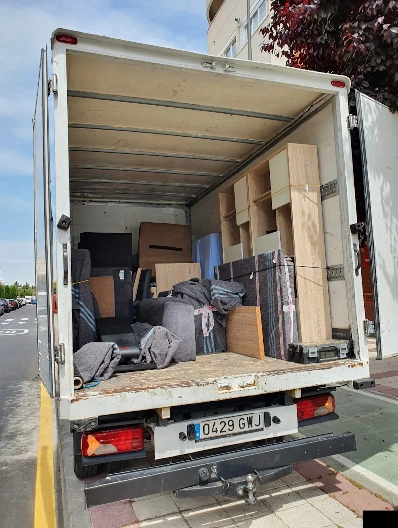 Mudanzas Fast Portes en C. Leganés, 55, 28904 Getafe, Madrid, España - Imagen 3