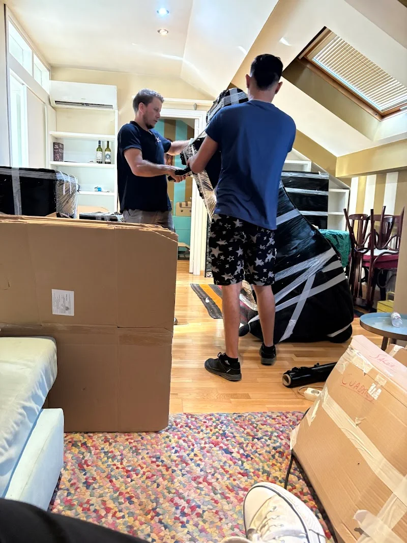 masportes en C. Leoncio Rojas, 28901 Getafe, Madrid, España - Imagen 4