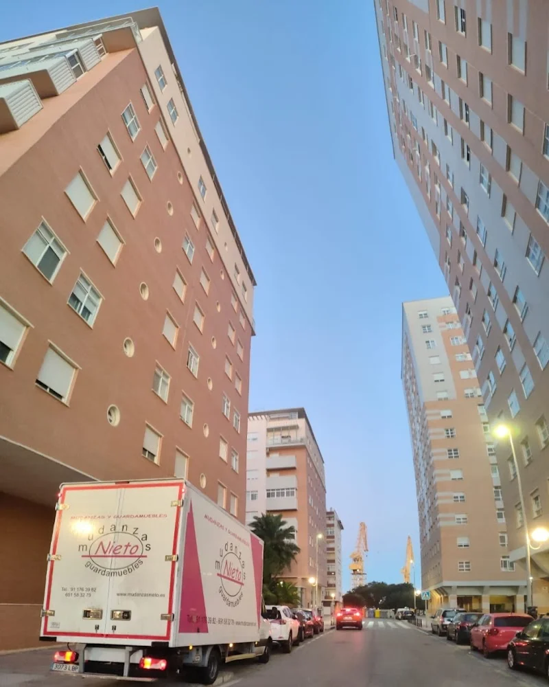 MUDANZAS NIETO |【Mudanzas Madrid】 en Av. del Oeste, 29, 28922 Alcorcón, Madrid, España - Imagen 3