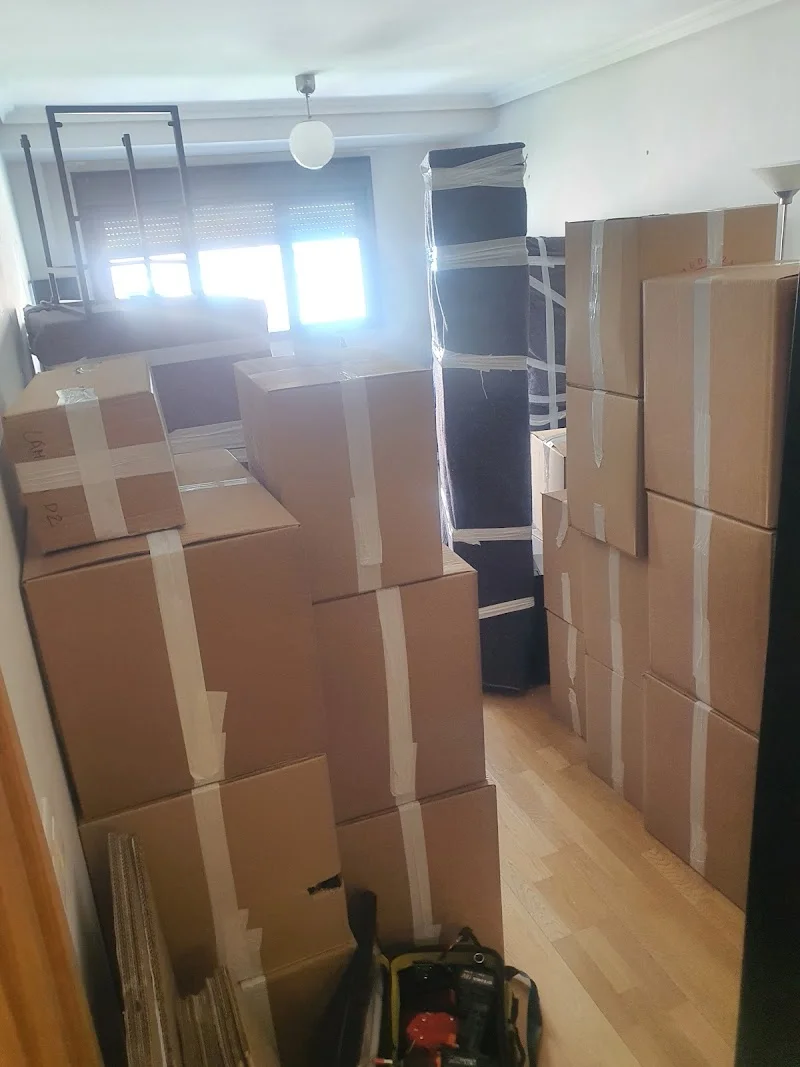 MUDANZAS NIETO |【Mudanzas Madrid】 en Av. del Oeste, 29, 28922 Alcorcón, Madrid, España - Imagen 5