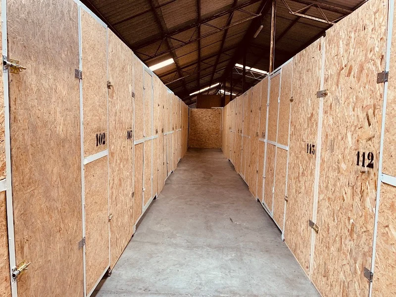 TRASTEROS TORREJÓN DE ARDOZ en Calle Fuentecillas, s/nº Polígono Industrial, Pje. las Castellanas, 28830, Madrid, España - Imagen 3