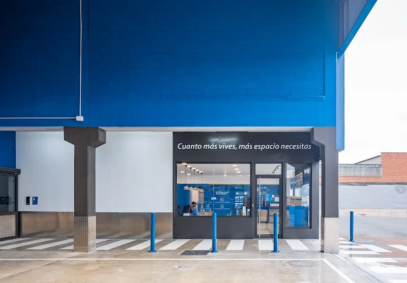 Bluespace Torrejón en Carr. de Loeches, 55, 28850 Torrejón de Ardoz, Madrid, España - Imagen 5