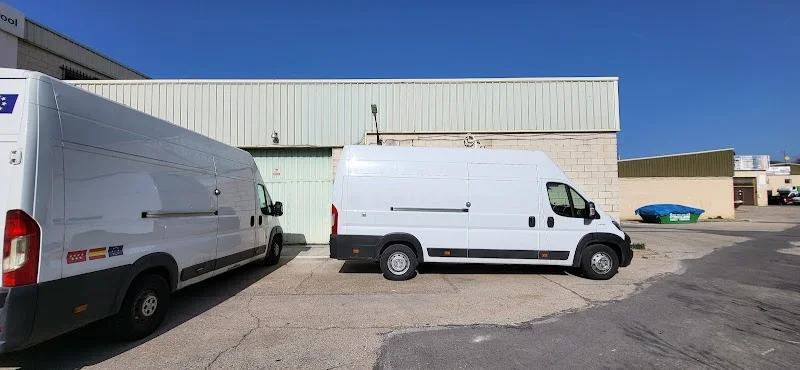 Mudanzas EdyTrans Mudanzas en Madrid en C. de Londres, 62, 28850 Torrejón de Ardoz, Madrid, España - Imagen 3