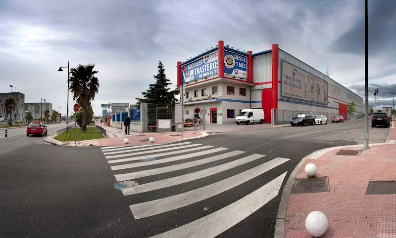 Globalbox - Trasteros PARLA en C. Federica Montseny, 1, 28981 Parla, Madrid, España - Imagen 2