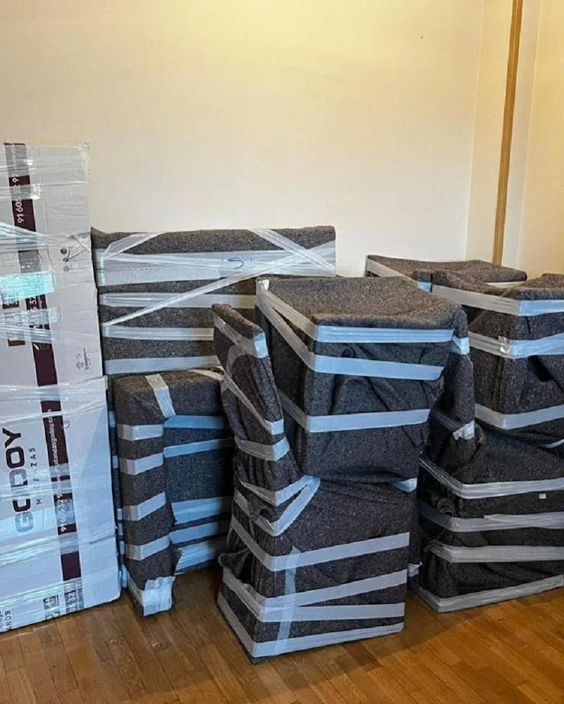 Mudanzas Godoy | Ahora Mudanzas Esteban Rivas en C. Emilio Bellvis, 33, 28984 Parla, Madrid, España - Imagen 1