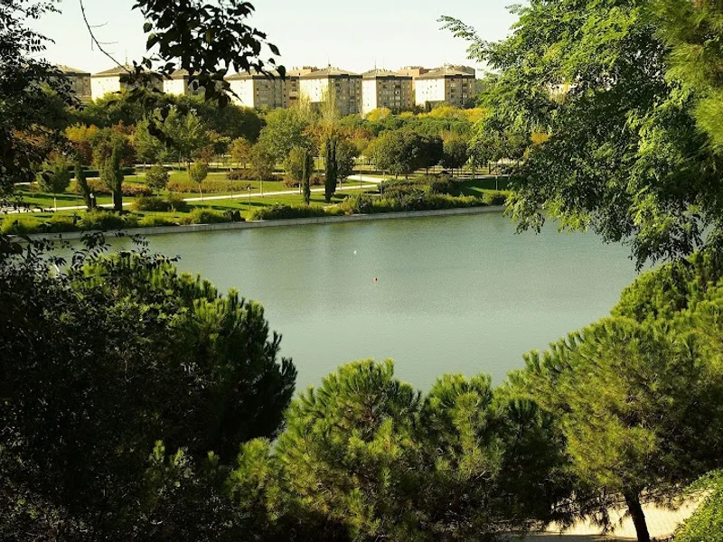 Trasteros Usera en C. de Manuel Muñoz, 12, Usera, 28026 Madrid, España - Imagen 2