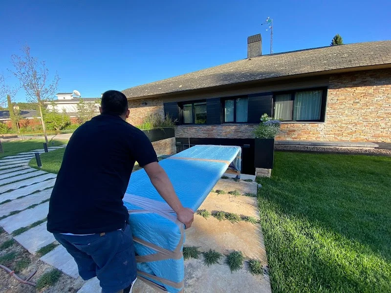 TBM Mudanzas y guardamuebles en C. Perpetuo Socorro, 24, 28701 San Sebastián de los Reyes, Madrid, España - Imagen 2