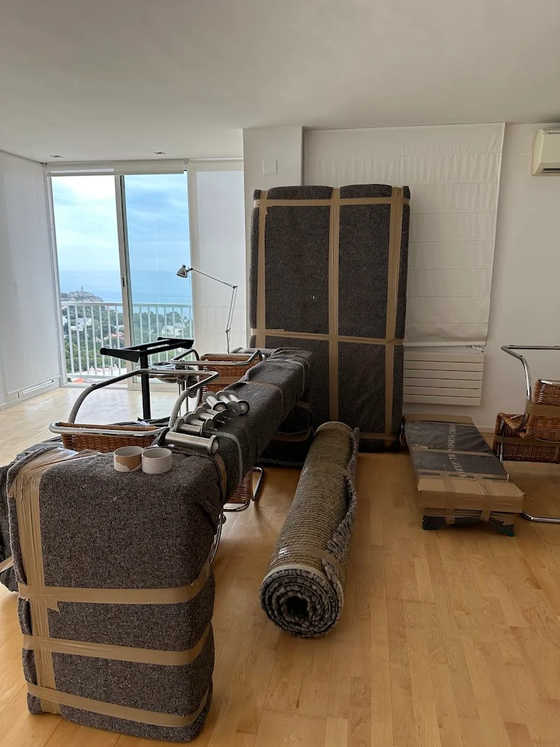 TBM Mudanzas y guardamuebles en C. Perpetuo Socorro, 24, 28701 San Sebastián de los Reyes, Madrid, España - Imagen 5