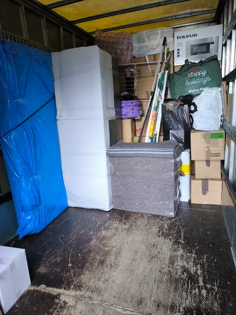 Mudanzas Madrid RM en C. del Marqués de la Valdavia, 28100 Alcobendas, Madrid, España - Imagen 3