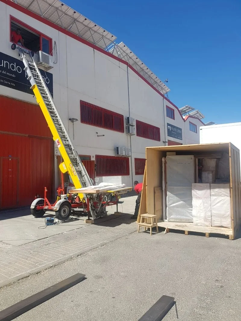 Mudanzas Amudatrans Madrid en C. del Marqués de la Valdavia, 8, 28100 Alcobendas, Madrid, España - Imagen 3