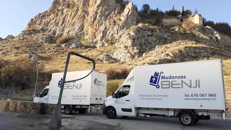 Mudanzas y Guardamuebles en C. Bruselas, numero 7, 28232 Las Rozas de Madrid, Madrid, España - Imagen 1