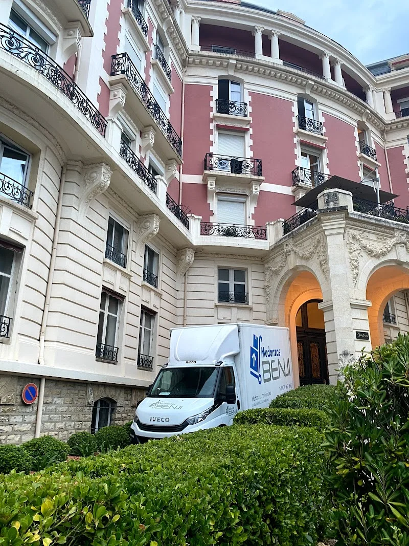 Mudanzas y Guardamuebles en C. Bruselas, numero 7, 28232 Las Rozas de Madrid, Madrid, España - Imagen 5