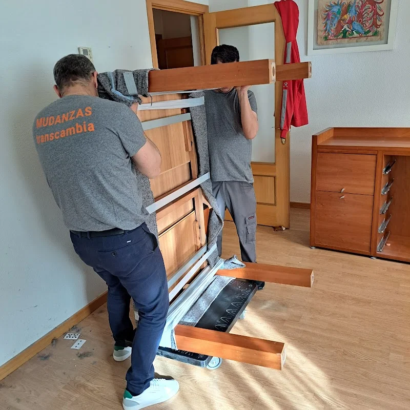 Mudanzas Transcambia Las Rozas - Guardamuebles en C. Cervantes, 34, 28231 Las Rozas de Madrid, Madrid, España - Imagen 3