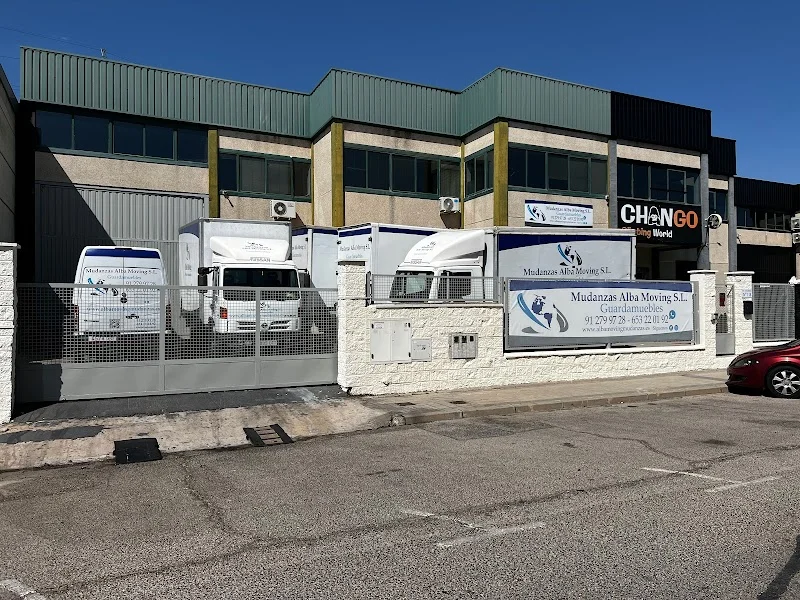 Mudanzas Alba Moving SL en C. de la Escalonia, 15, 28231 Las Rozas de Madrid, Madrid, España - Imagen 2