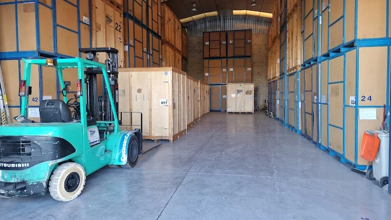 Mudanzas MBM Madrid en Av. de Baleares, 6, 28702 San Sebastián de los Reyes, Madrid, España - Imagen 3