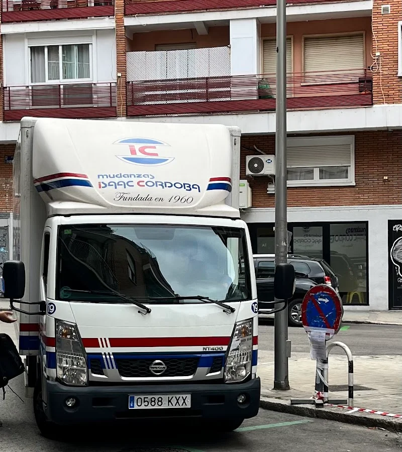 Mudanzas Isaac Córdoba en Av. Valdelasfuentes, 44, 28701 San Sebastián de los Reyes, Madrid, España - Imagen 1