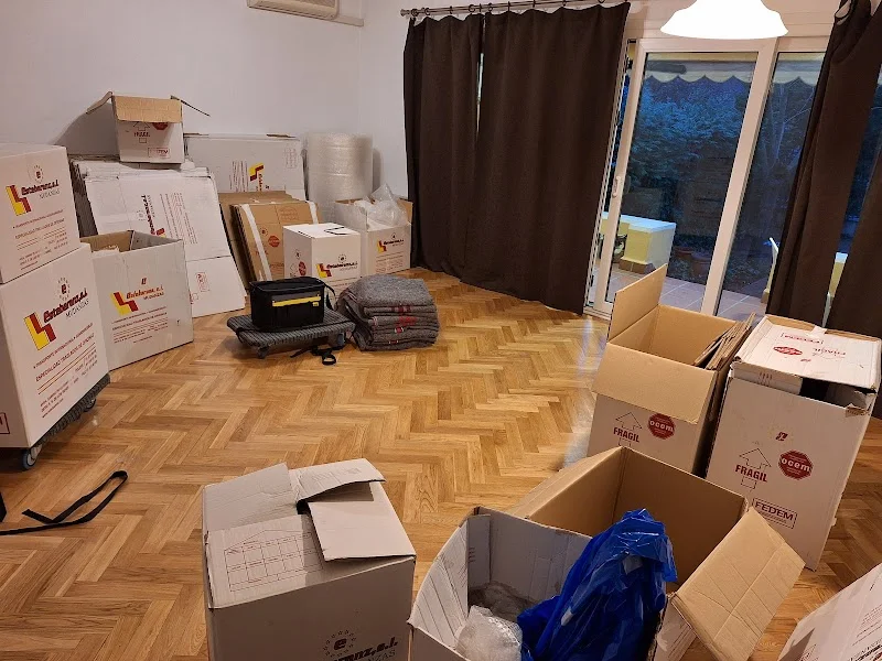 Mudanzas Estebaranz en Av. del Camino de lo Cortao, 23, BAJO, 28703 San Sebastián de los Reyes, Madrid, España - Imagen 1