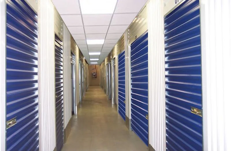 ITS MINIALMACENES Y TRASTEROS en Av. de José Gárate, 9, 28823 Coslada, Madrid, España - Imagen 5